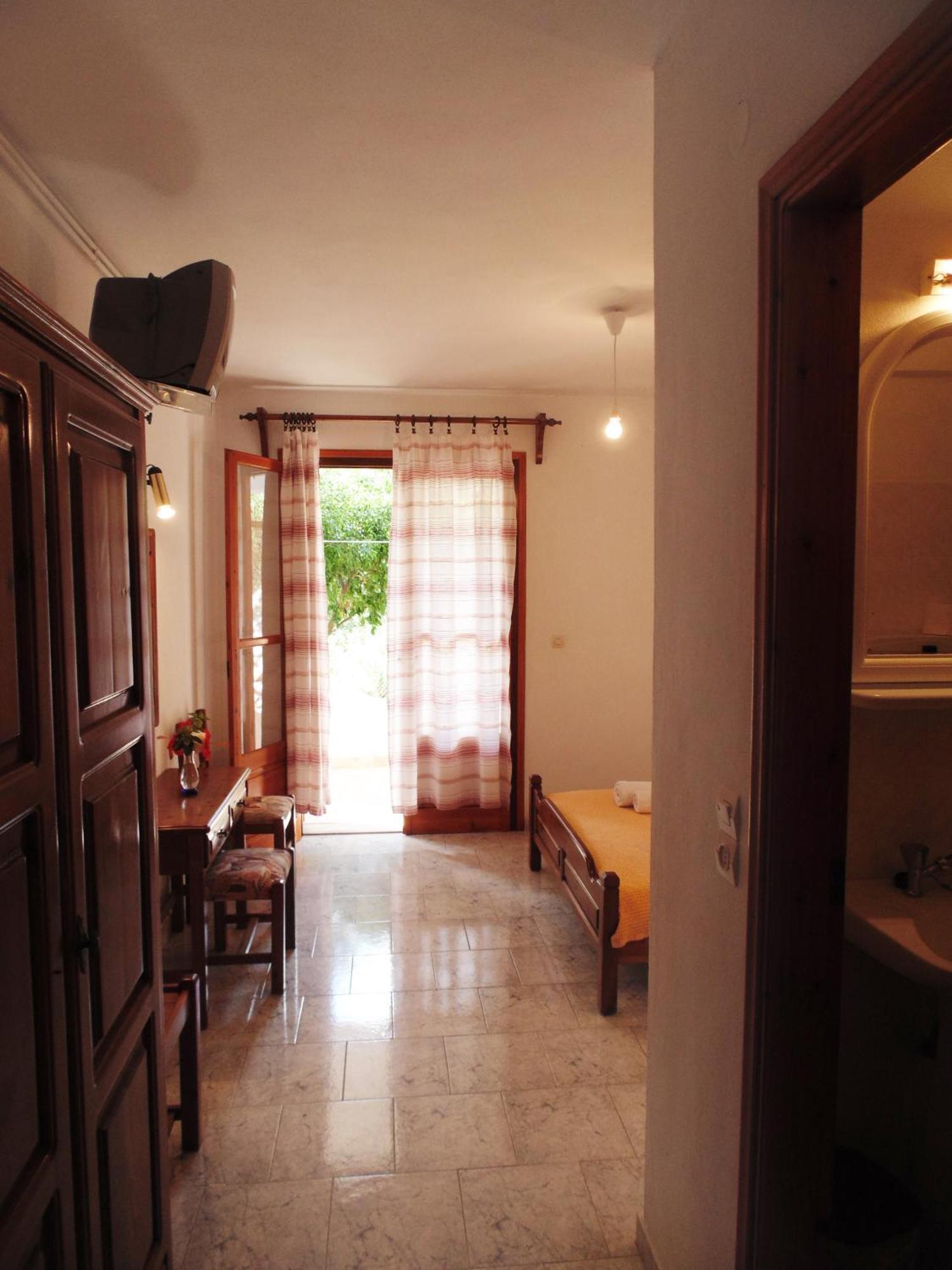 פטיטיריון Villa Melini חדר תמונה