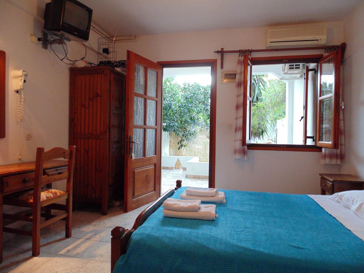 פטיטיריון Villa Melini חדר תמונה